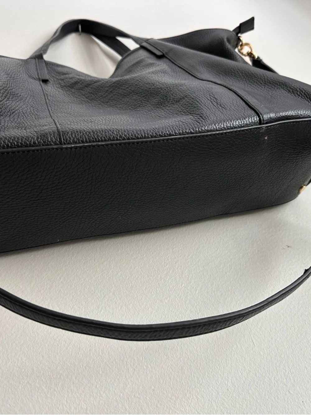 Banana Republic Black Pebbled Leather Tote Removable Strap - Picture 4 of 11